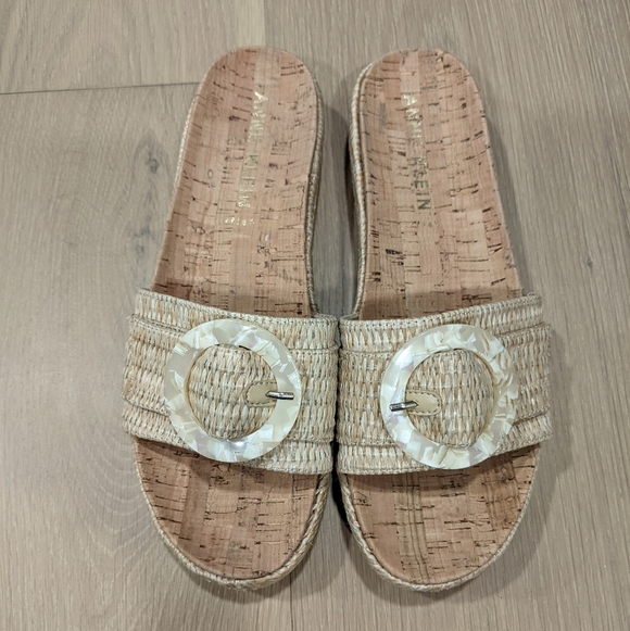Anne Klein neutral sandals - Picture 2 of 12
